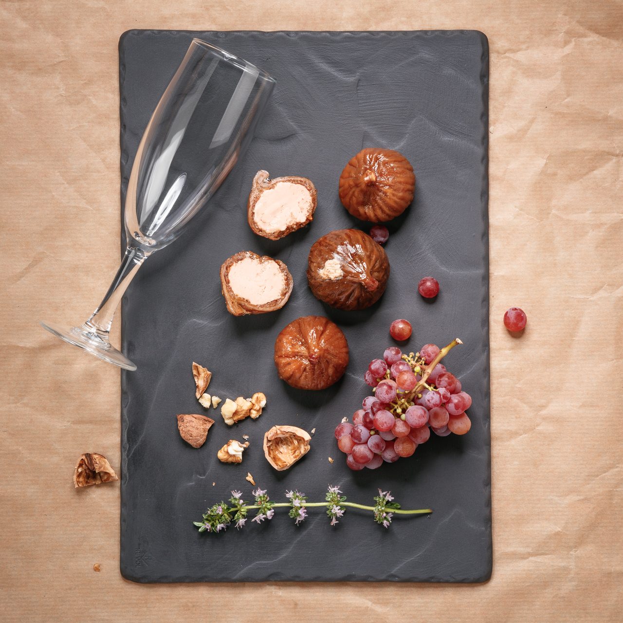 Figues fourrées au foie gras par 6