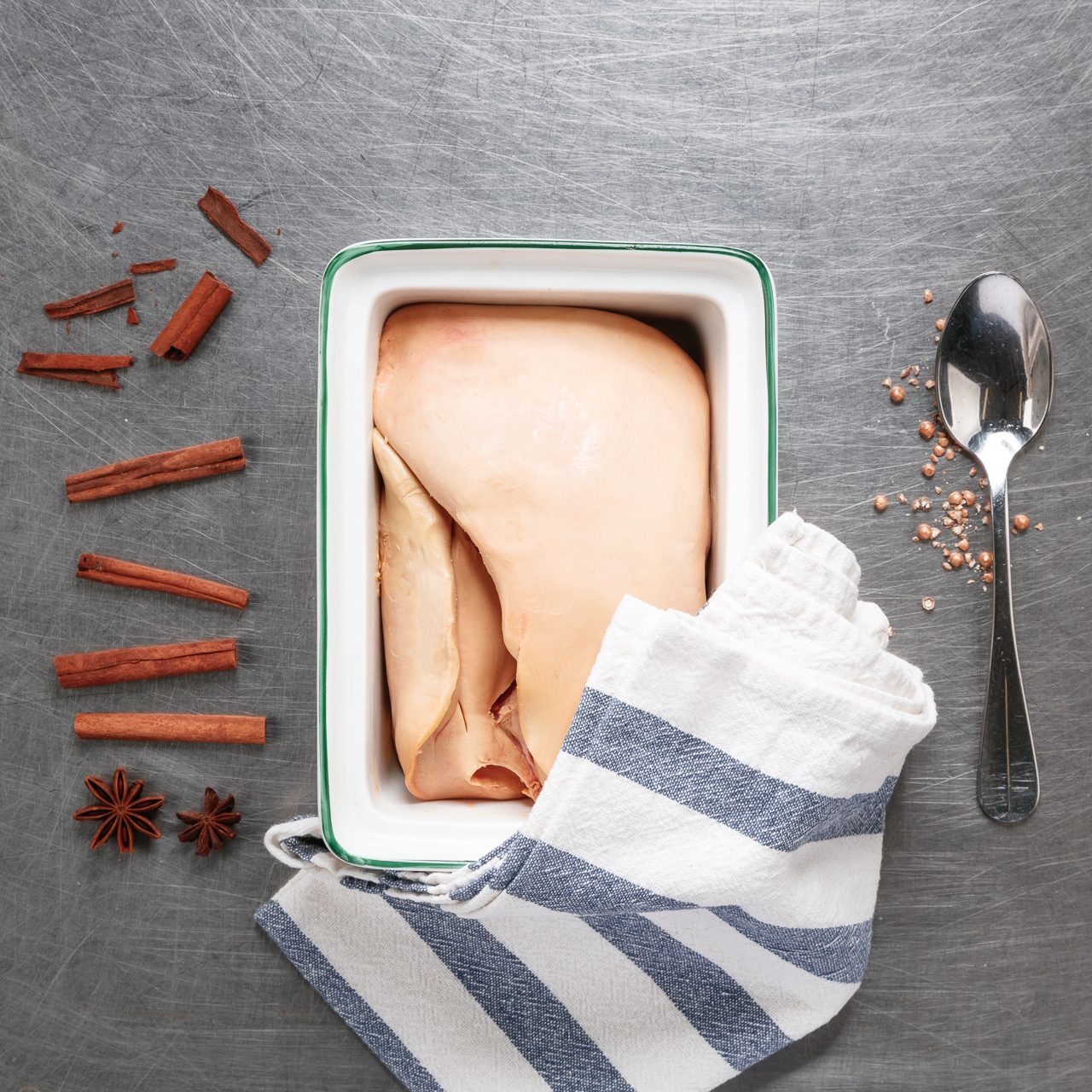 Foie gras de canard cru entier